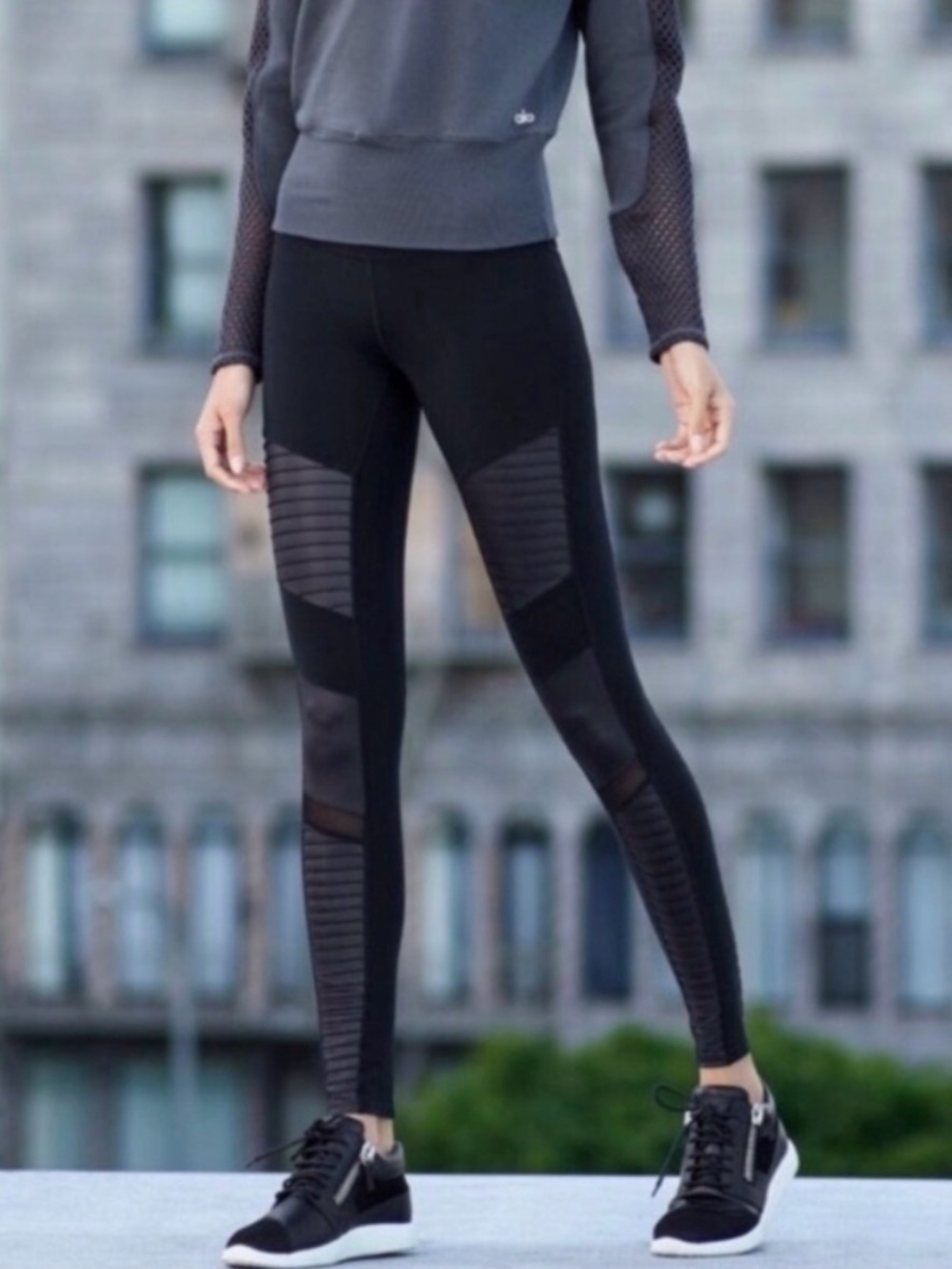 Alo Yoga Black High-Waist Moto Leggings Size XXS